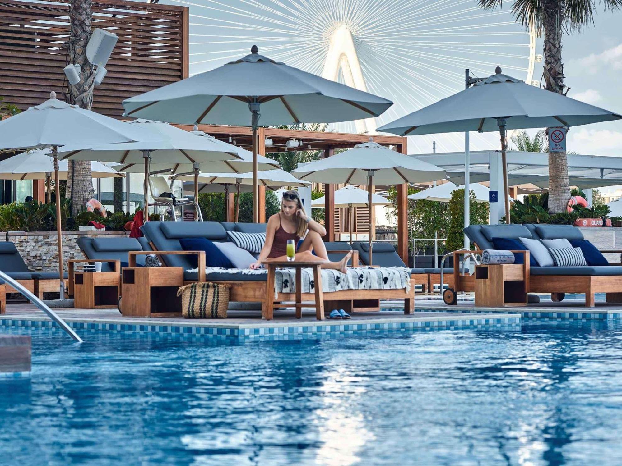 ริซอส พรีเมียม ดูไบ เจบีอาร์ Hotel ภายนอก รูปภาพ The pool at the Westin Dubai